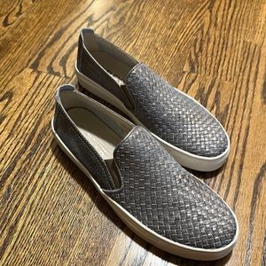 Flexx slip on shoes